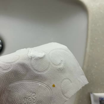 Sensodyne Diş Macununda Yabancı Madde Şoku