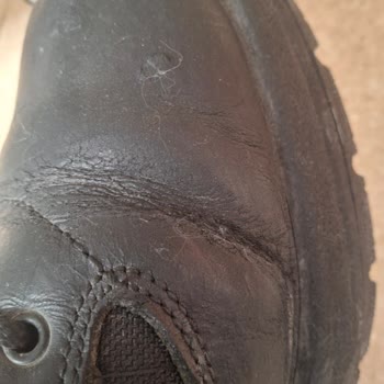 YDS Boots Dayanıklılığı Hayal Kırıklığına Uğrattı