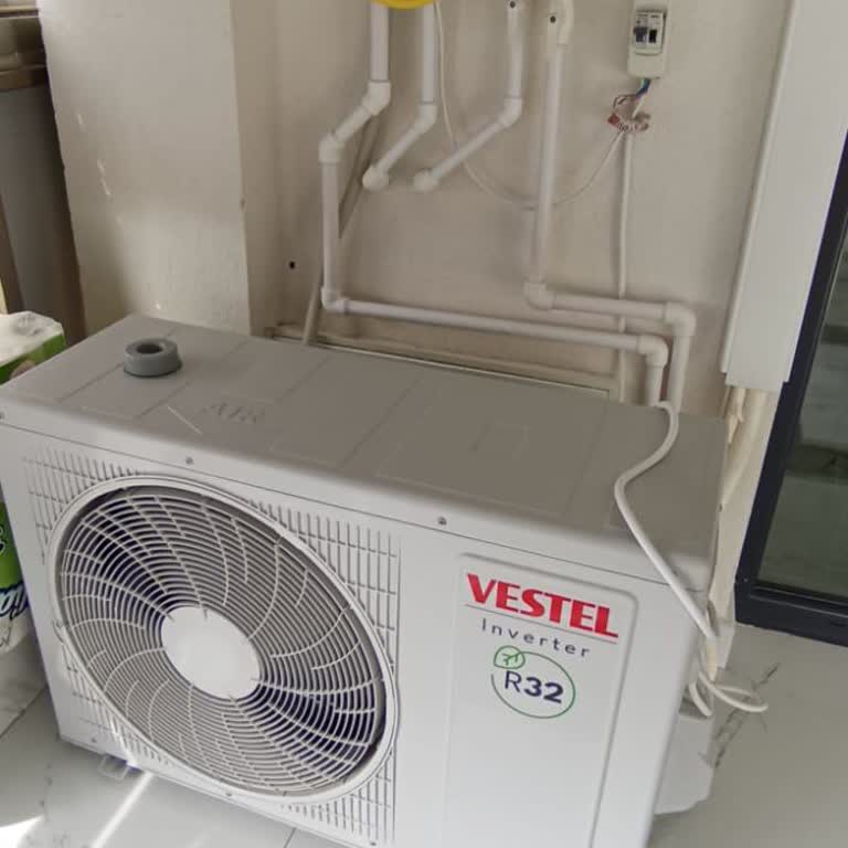 Vestel Klima Montajı Yarım Kaldı, Dış Ünite Balkonda Bekliyor