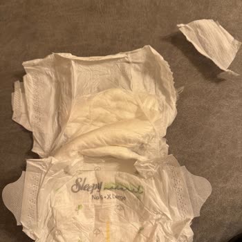 Sleepy Bebek Bezi Yapıştırma Sorunu