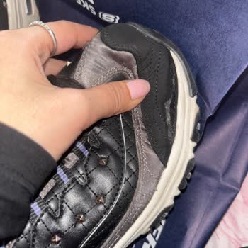 Skechers Ayakkabıda Kötü İşçilik Ve Müşteri Hizmetleri