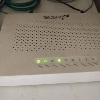 Türk Telekom'un Sürekli Kopan İnterneti Çileden Çıkarıyor!