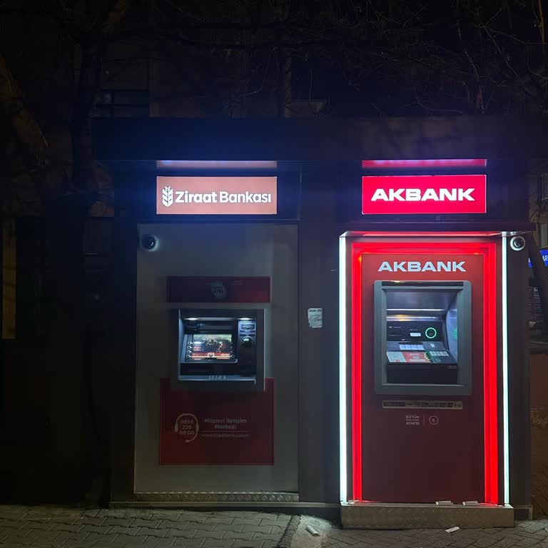 ATM'de Yutulan Para Ve İlgisiz Müşteri Hizmetleri