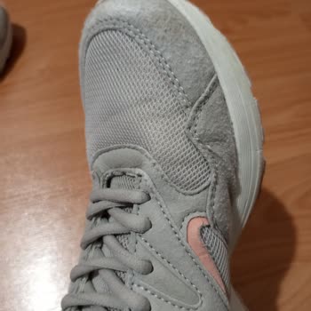 Tonny Black Ayakkabıda Beklenmedik Taban Sorunu