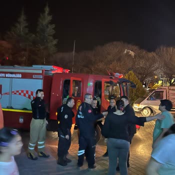 Asansör Korkusu: Sürekli Düşen Asansör