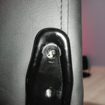 Aldığım Oyuncu Koltuğu Sıfır Çıkmadı