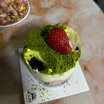 Bayat Ekler Ve Dolap Kokusu Sorunu