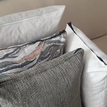 Hedef AVM Oturma Grubunda Ölçü ve Ses Problemleri