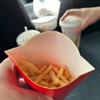 Ekstra Ücret Ödediğim Ürünler Yarım Geldi