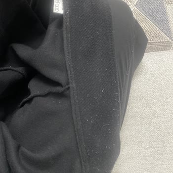 DeFacto Hırka Tiftiklenmesi Sorunu