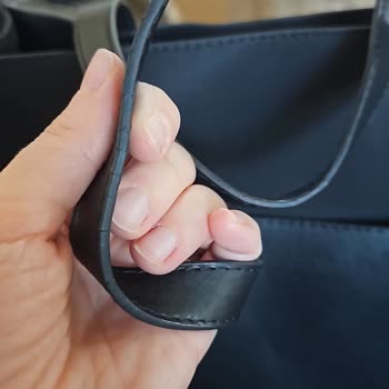 Manuka Çantasında Erken Hasar Ve Yetersiz Müşteri Hizmeti