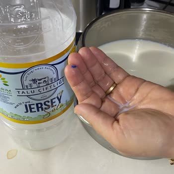 Süt İçinde Plastik Parça: Güvenlik Endişesi