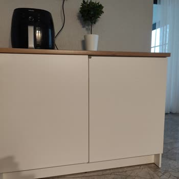 IKEA'dan Gelen Kırık Dolap Parçası Ve Çözüm Arayışı