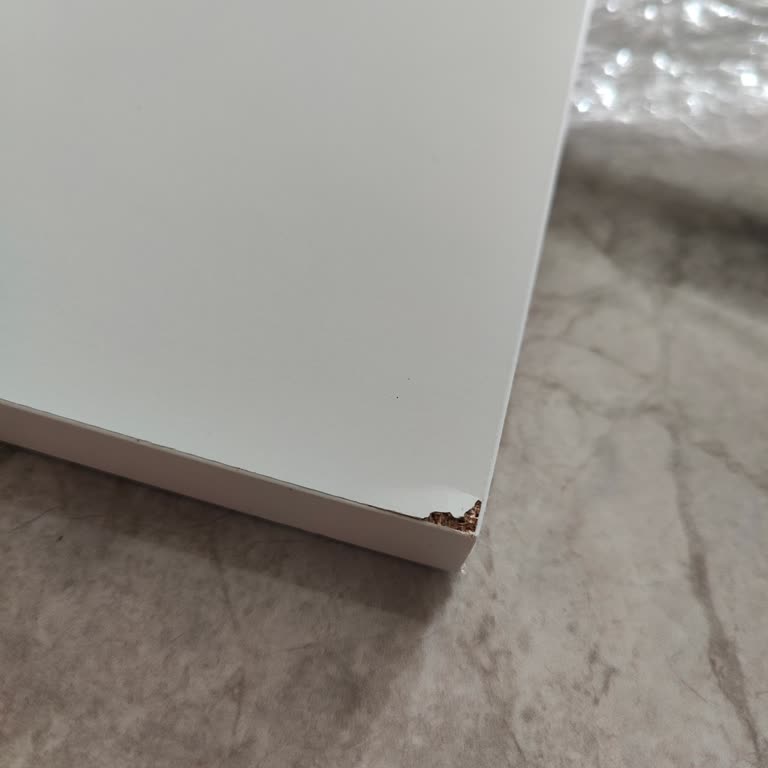 IKEA'dan Gelen Kırık Dolap Parçası Ve Çözüm Arayışı