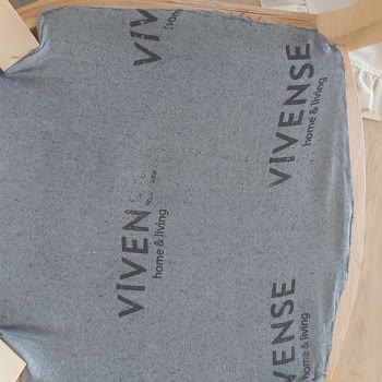 Vivense'den Hayal Kırıklığı: Çatlayan Sandalyeler