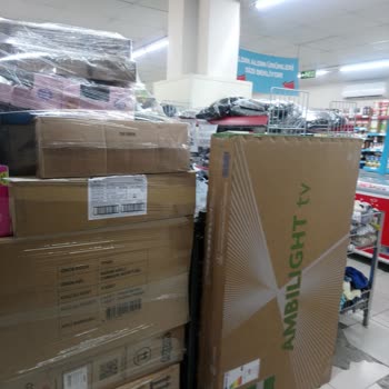 A101 Marketinde Palet Engeli Ve Kaba Davranışlar