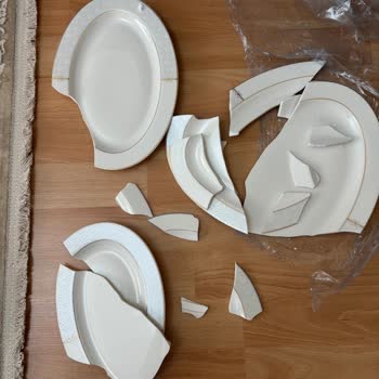 Sürat Kargo İle Sürekli Hasar Ve İletişimsizlik Sorunu