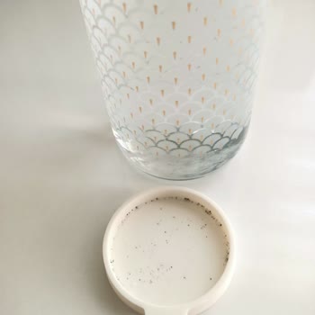 Lav Sürahinin Silikon Kapağındaki Küf Sorunu