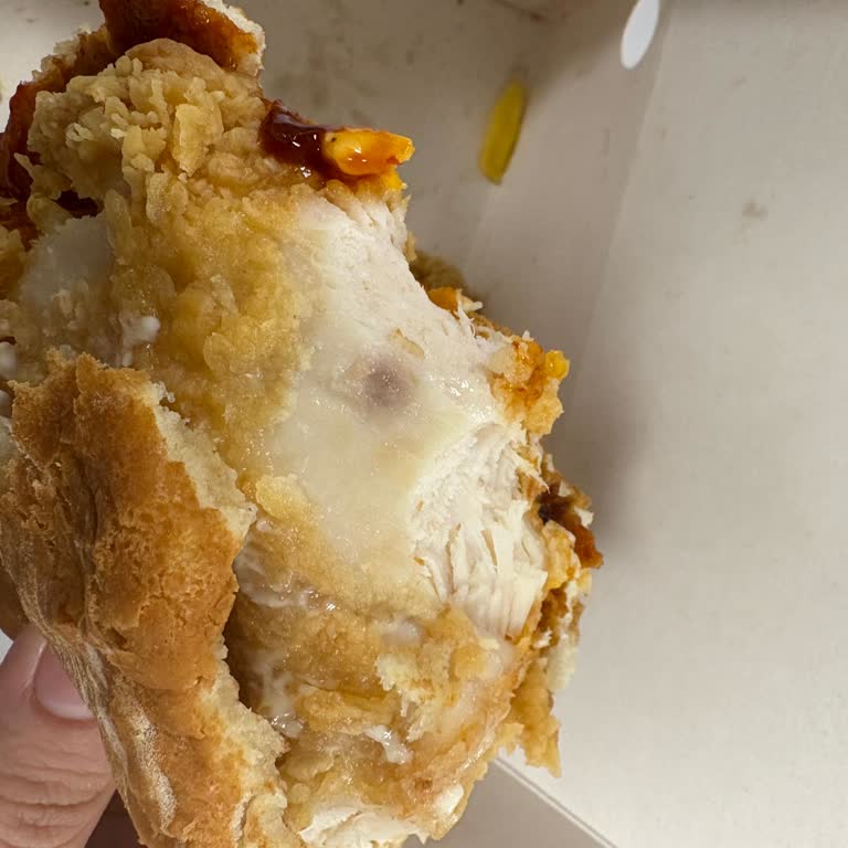 Geç Gelen Sipariş Soğuk Ve Bozuk Çıktı, Param Boşa Gitti