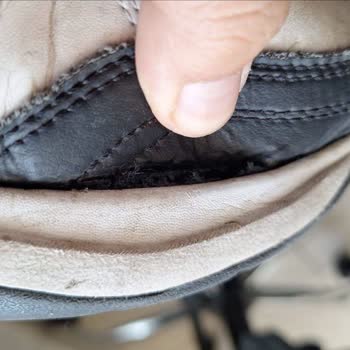 Ayakkabıda Beklenmedik Yırtılma Ve İade Sorunu