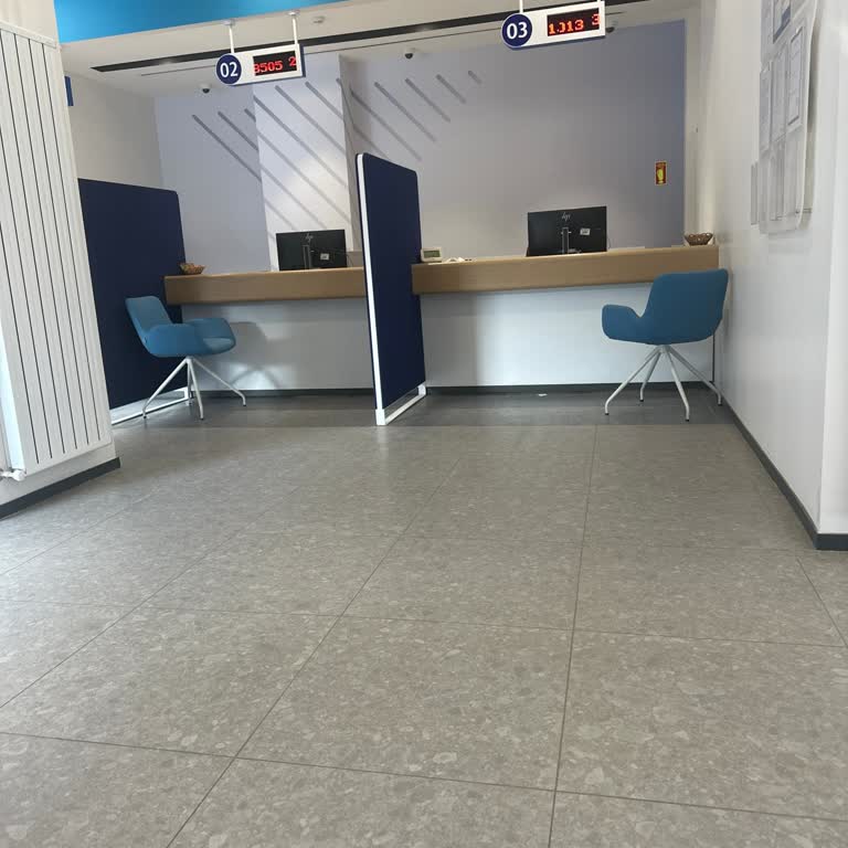 Halkbank Siteler Şubesi'nde Yetersiz Gişe Hizmeti