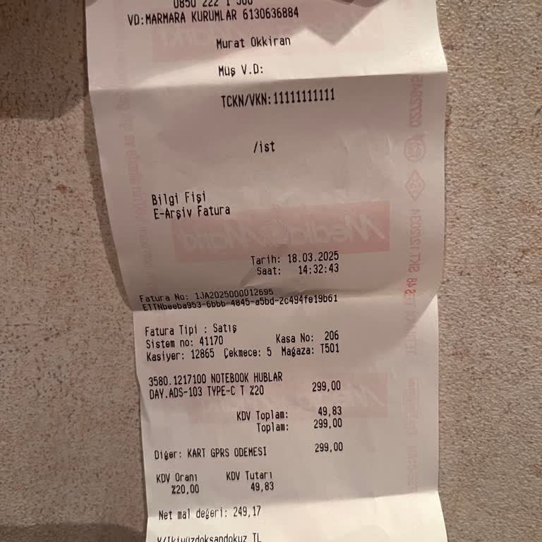 Media Markt'ta İlgisizlik Ve Yanlış Ürün Sorunu