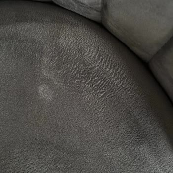 Buharlı Temizleyici Koltukları Mahvetti