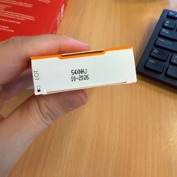 La Roche-Posay Tinted Sunscreen Has a Strong, Unpleasant Smell
