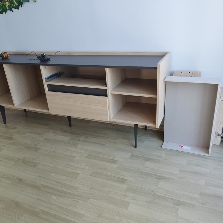 Eksik Parçalarla Teslim Edilen Yemek Odası Takımı