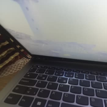 Lenovo Bilgisayarımın Ekran Çıtası Sorunu Çözülmüyor