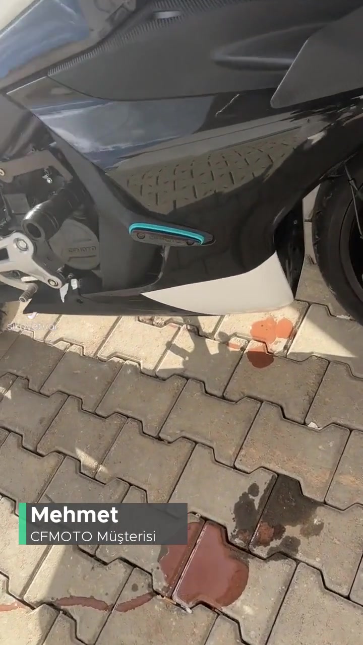 CFMOTO 450SR Yağ Soğutucu videonun kapak resmi