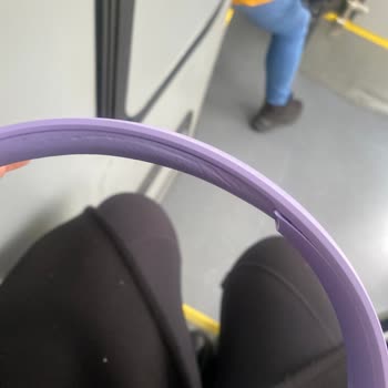 JBL Kulaklıkta Beklenmedik Plastik Sorunu