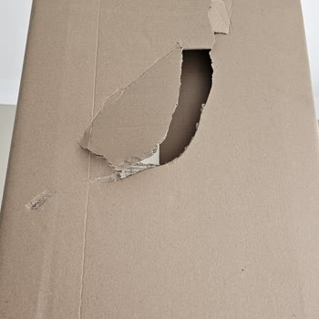 IKEA Hasarlı Dolap Kapakları ve Yanıltıcı Kullanıcı Hatası İddiası