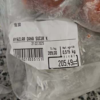 İndirimli Ürün Aldatmacası: Küflenen Sucuk