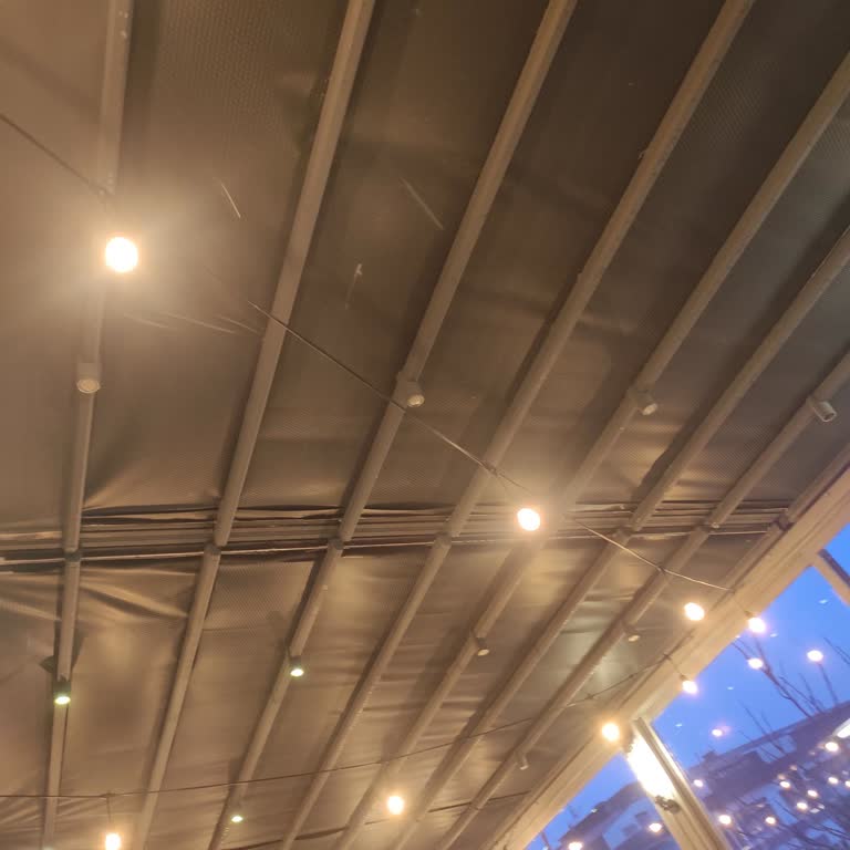 Rezervasyona Rağmen Yetersiz Hizmet Ve Sıkışık Alan Sorunu