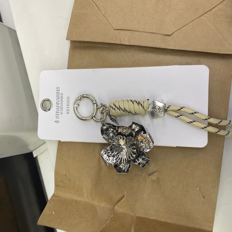 Stradivarius'ta Hediye İade Sorunu Ve Kaba Davranış