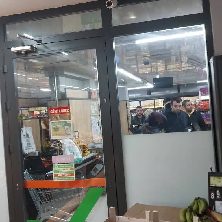 Hakmar Kurtköy Mağazasında Kasa Krizi