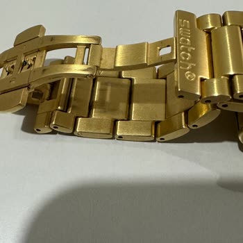 Swatch Saatte Beklenmedik Renk Atması Ve Müşteri Hizmetleri Sorunu