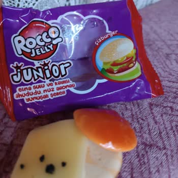 Rocco Jelly İçindeki Tehlikeli Taşlar