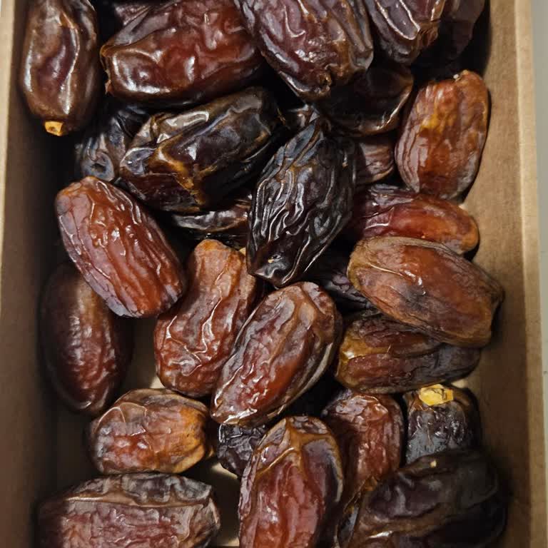 Migros'ta Kalite Sorunu: Medjoul Hurmada Beklenmedik Sürpriz