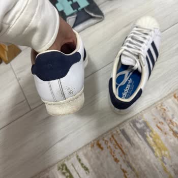 Adidas Ayakkabının Kalite Sorunları Ve Çözüm Eksikliği