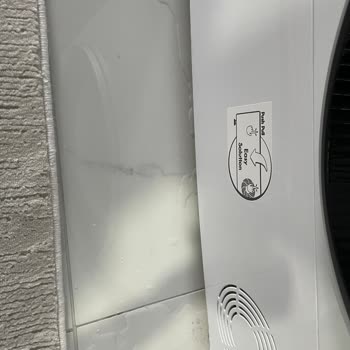 Hoover 10kg Wi-Fi Dryer Leaks Water and Doesn’t Dry Clothes Properly