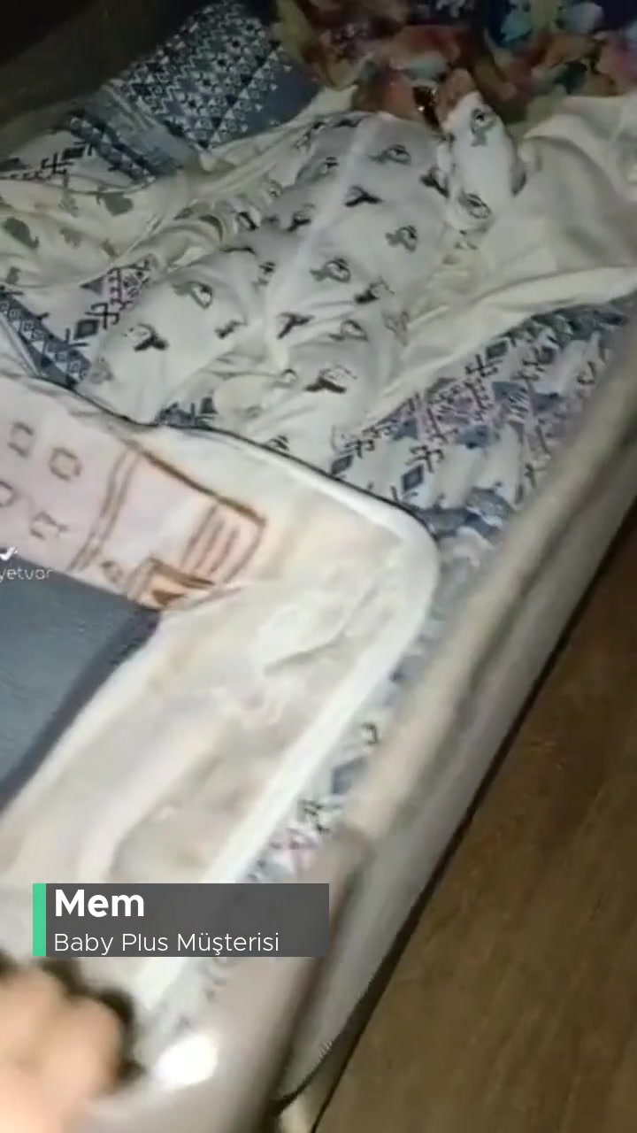 Baby Plus Bebek Beşiği Gıcırdıyor! videonun kapak resmi