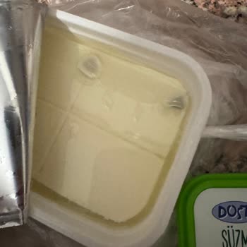 Bozuk Süzme Peynir Ve Sağlık Riski