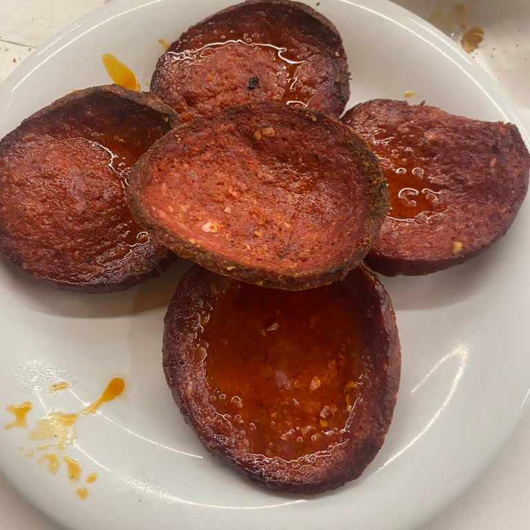 Köfteci Yusuf Hizmette Düzensizlik Ve Saygısızlık