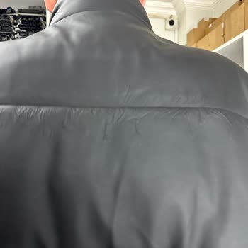 Deforme Olan Mont Ve Yetersiz Müşteri Hizmeti