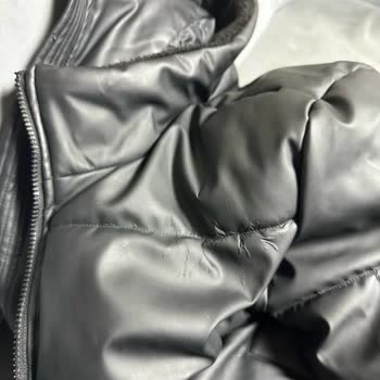 Deforme Olan Mont Ve Yetersiz Müşteri Hizmeti