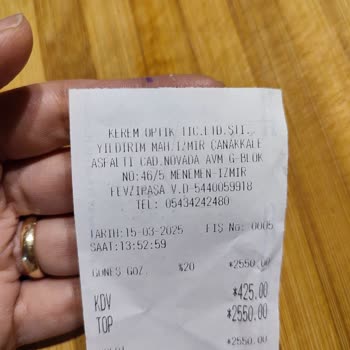 Yanıltıcı Gözlük Satışı Ve Müşteri Hizmetleri Sorunu