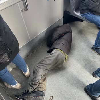 Metrobüs Güvenliği Ve Konforu Tehlikede