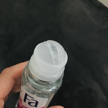 Delik Fa Roll On Deodorant Mağduriyeti